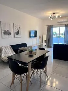 Luminoso departamento con cochera - Villa Krause