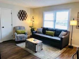 Walnut Apartments - Stanford