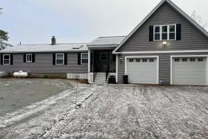 The Whispering Waterside - Weare