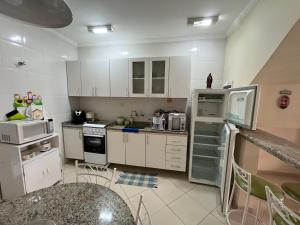 Casa aconchegante com ar condicionado para família em condomínio