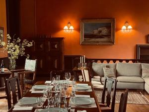B&B / Chambres d'hotes Chateau de La Tour en Brenne : photos des chambres