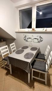 Apartament z balkonem