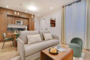 Spacious Apartment - 3BDR-6P