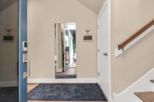 Beautiful Luxurious Houston Galleria Home