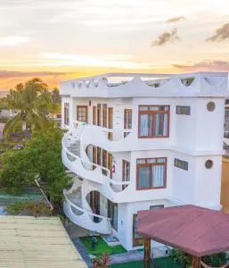 Gran Hostal Tintorera - Tomás de Berlanga