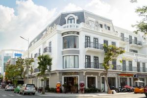 Hotel Trí Lê PREMIER