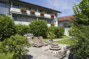 Wellness Ferienwohnung Schweinsteiger mit Hallenbad und Sauna - Erl