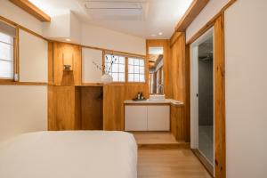 Luxury Hanok Stay Nuri