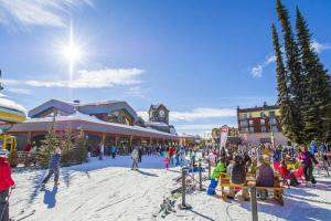 Luxury Aspens 2 Bdrm Condo with Best Views