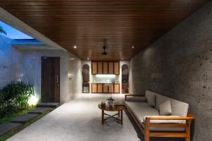 Taman Dharmawangsa Suites