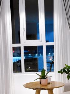 Căn Hộ 2 Phòng Ngủ (Two-Bedroom Apartment)