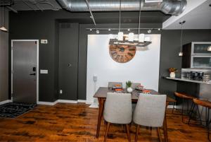 Luxury Condo in Akron Northside District