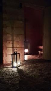 Uusi hirsimökki 7 henkilölle