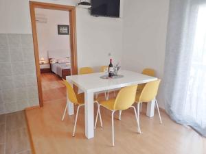 Apartment in Starigrad-Paklenica 6881