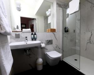 Standard Twin Room room in Firecastle Lane