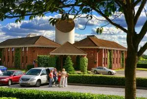 Damon’s Hotel - Skellingthorpe