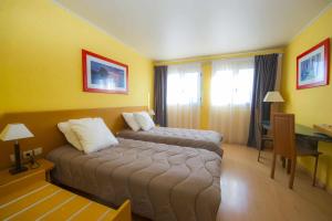Twin Room room in Hôtel Goélia Argelès Village Club
