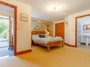 2 Bed in Fowey CHEST