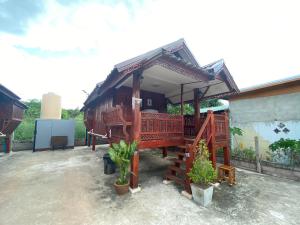 Sappermpool Guest House เรือนคำขวัญ