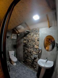 LAMIACEAE WOOD CABIN