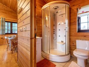 2 Bed in Clovelly 00357