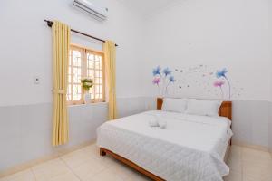 Villa Hồ Bơi Bãi Sau - Free Loa Kéo + Bida - Gần Biển - 1011B LLQ