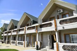 内斯特之家山林小屋 - Pulʼmo