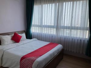 Westlake Tay Ho Hotel 696 Lạc Long Quân