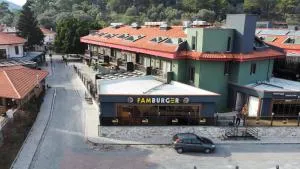 Dolphin Park Hotel - 萨利杰尔梅