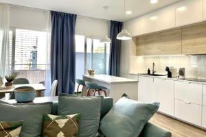 Akisol Rocha Blissful