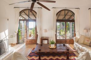 Luxury Villa El Toril - Mijas with heated pool & scenic views