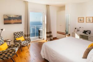 Junior Suite with Sea View room in Villa Fiorella Art Hotel