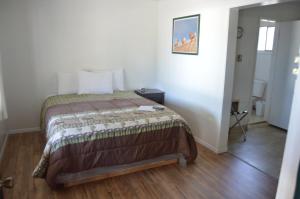 Newport Antler Motel