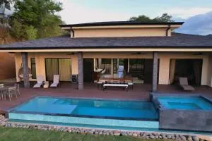 Casa Mon Coeur-Playa Del Coco Ocean View - Tabores