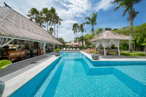 Villa Kalis, 10 BR family and group Villa