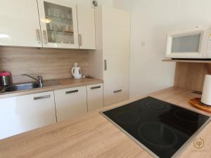 Apartment with SeaView and Garden for 6