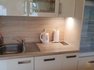 Apartment with SeaView and Garden for 6