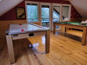 Maisons de vacances le familial avec spa, sauna salle de jeux : photos des chambres