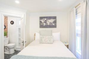 New22 Garden Apartment Historic
