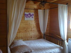 Maisons d'hotes le chalet du roc : photos des chambres
