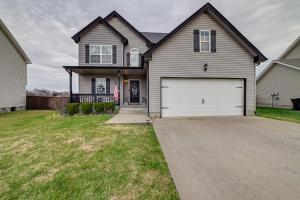 obrázek - Family-Friendly Clarksville Home with Fire Pit!