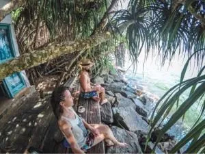 Ocean Beach House - Polhena