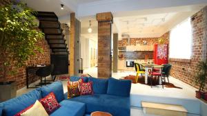 Modern and Spacious 3-Bedroom Entire House