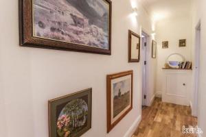 Carlton Hill House - 5 Bedroom House with Parking