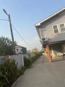 Wallace Winful Place - Ablajei