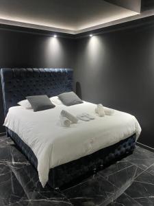 Appartements La Suite Prestige Jacuzzi,Sauna,Netflix,Disney : Appartement 1 Chambre