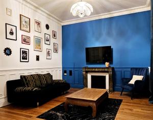 Appartements Appartement tout equipe - Centre-ville EPERNAY : photos des chambres