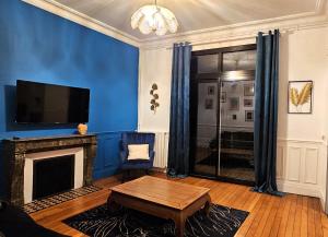 Appartements Appartement tout equipe - Centre-ville EPERNAY : photos des chambres