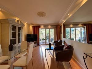 Comfortable and fully equiped two bedroom apartment