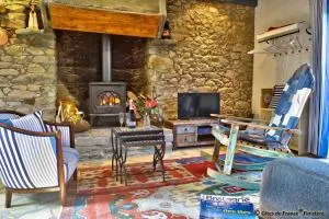 Gîte chaleureux à 3km des plages - Guimaëc